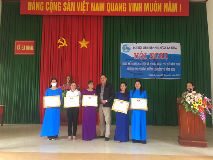 Hội Liên hiệp Phụ nữ xã Ea Khal hội nghị tổng kết công tác Hội và phong trào phụ nữ năm 2021, triển khai phương hướng, nhiệm vụ năm 2022.